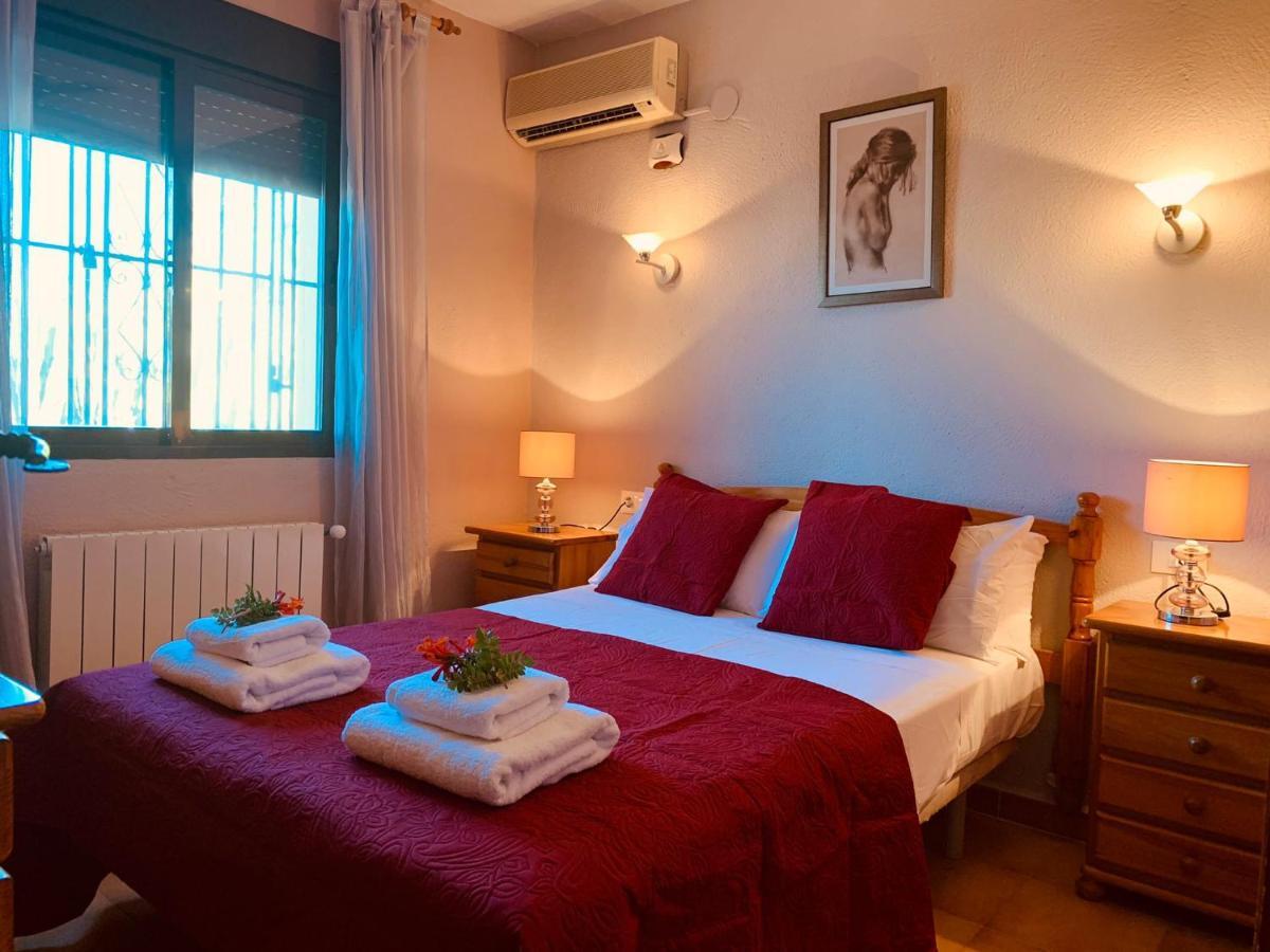Cassandra - Beautiful Private Villa With Heated Pool Included 哈维亚 外观 照片